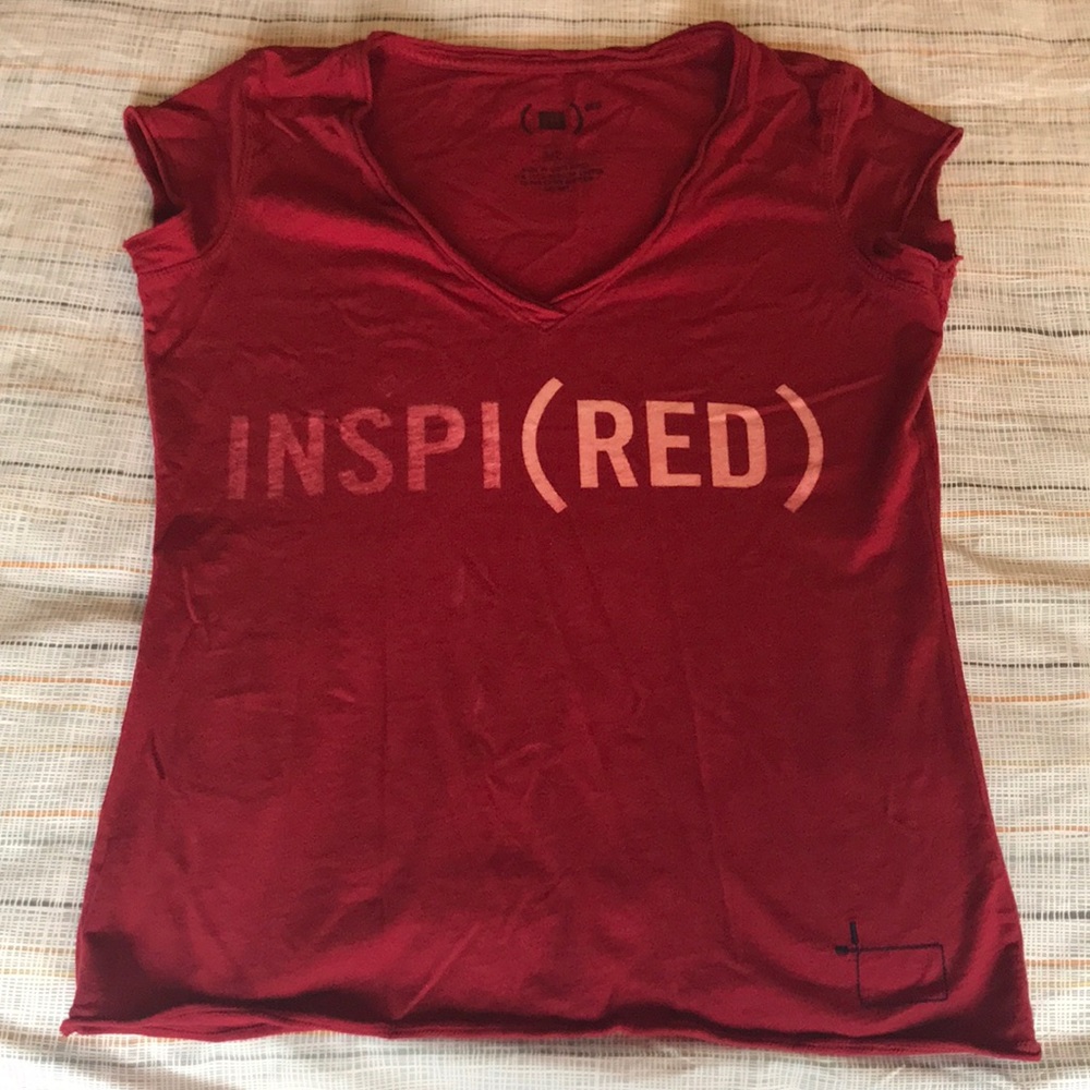Gap (RED) tshirt